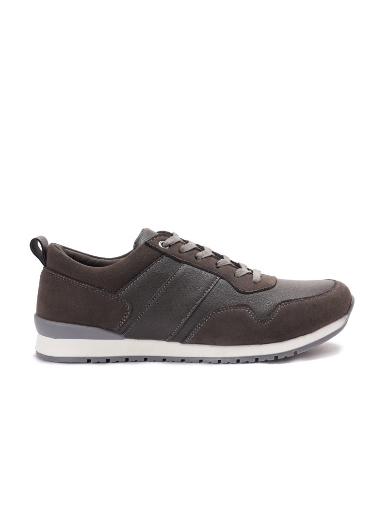 ZELDA - Low Top Sneaker - Image 1
