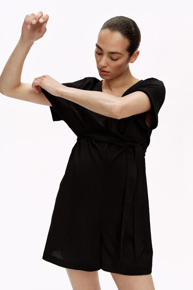 H&M MAMA Crinkled jersey playsuit