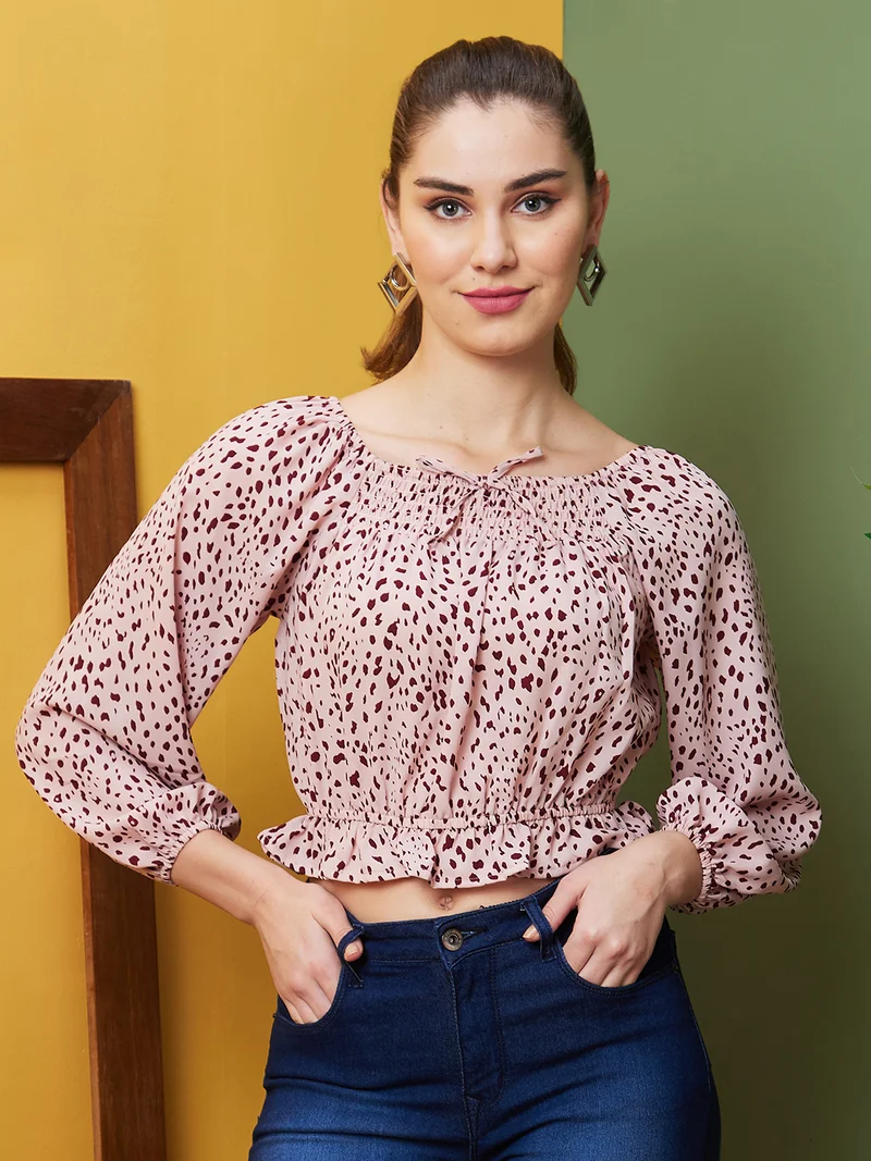 globus Women Floral Printed Georgette Square Neck Blouson Crop Casual Top