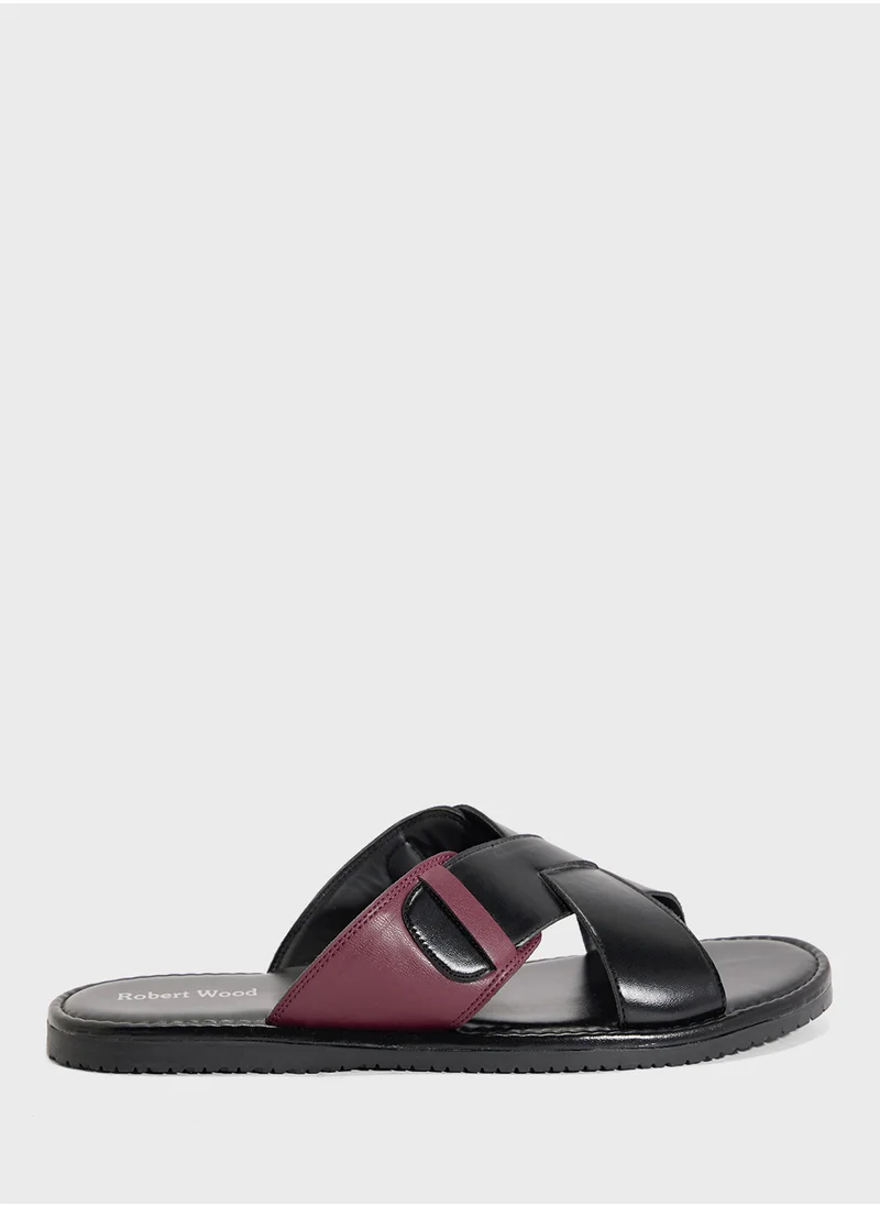 روبرت وود Cross Strap Casual Sandals