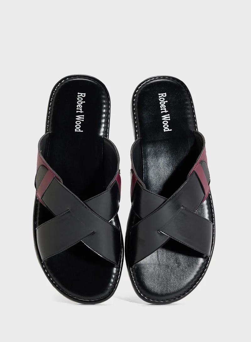 Robert Wood Cross Strap Casual Sandals