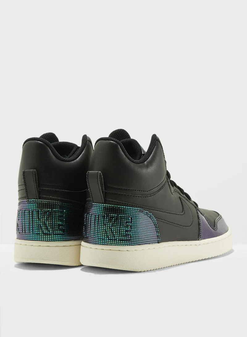 Nike Court Borough Mid SE