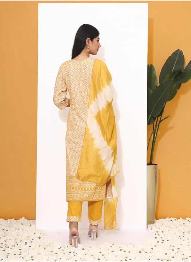 آي شين Straight Fit Embroidered Pattern Round Neck Three-Quarter Sleeves Mustard Colour Woven Cotton Kurta Set for Women with Semi Elastic Closure - An Ideal Pick for Any Occasion