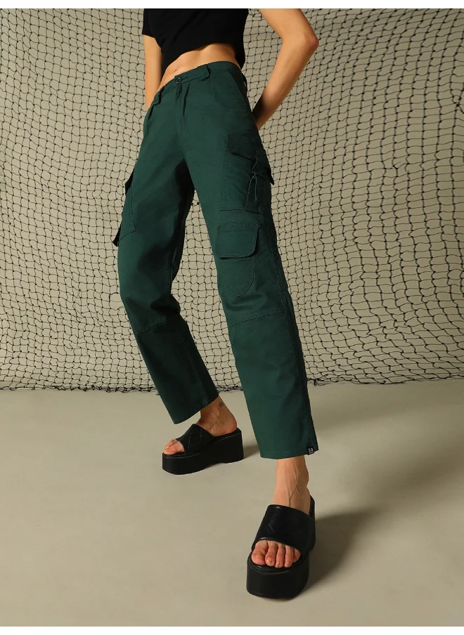 هوبرهولمي Women’s Dad Fit Forest Green Trousers – Functional and Trendy