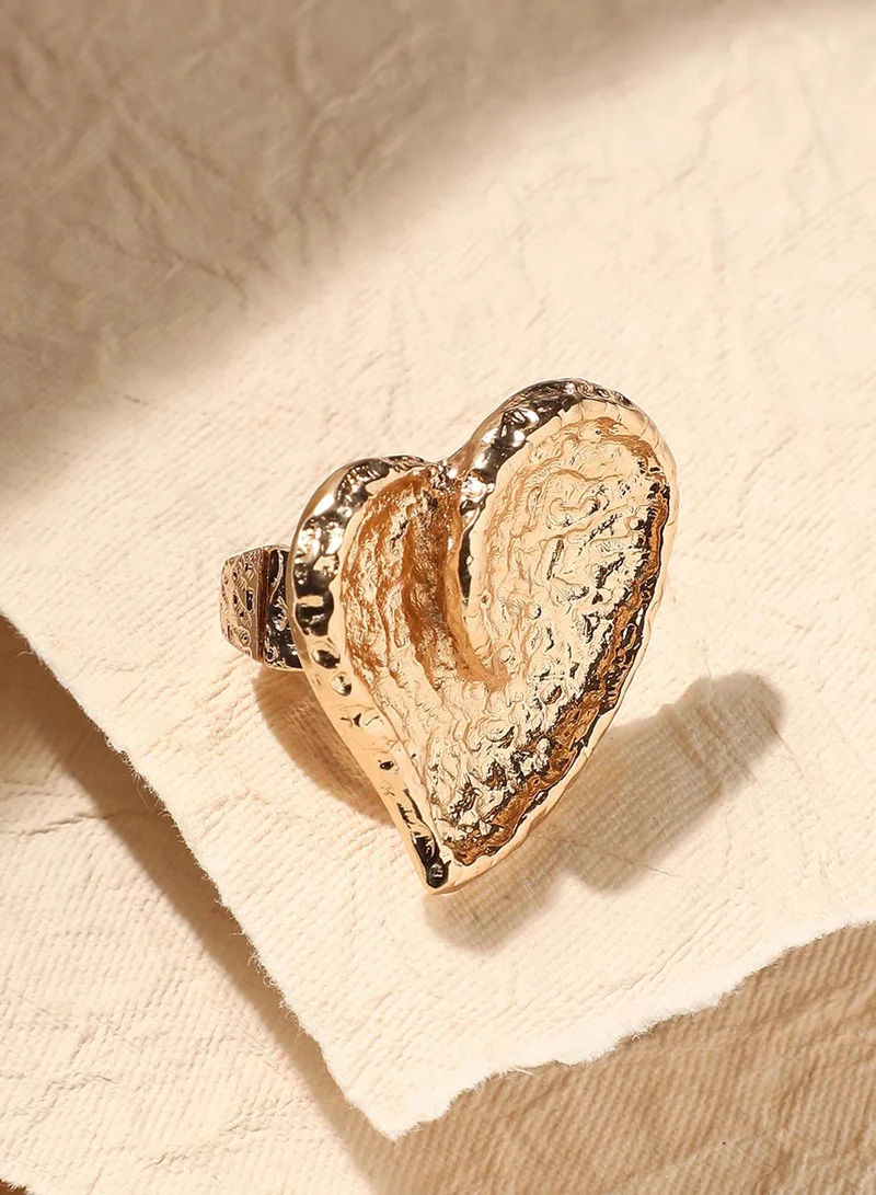 SOHI Dented Heart Artificial Cocktail Ring Jewellery
