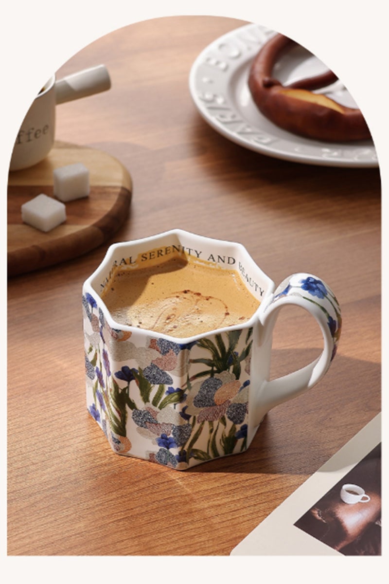 أورافلي كوب قهوة سيراميك – كوب بن وشاي بتصميم فني مستوحى من اللوحات الزيتية الزهرية، يتميز بتصميم ثماني الأضلاع فريد وعصري وفاخر. يُعد خياراً مثالياً لعشاق القهوة والشاي والحليب والإسبريسو، وأفضل هدية للعائلة والأصدقاء في كافة المناسبات – سعة 400 مل. - Image 4