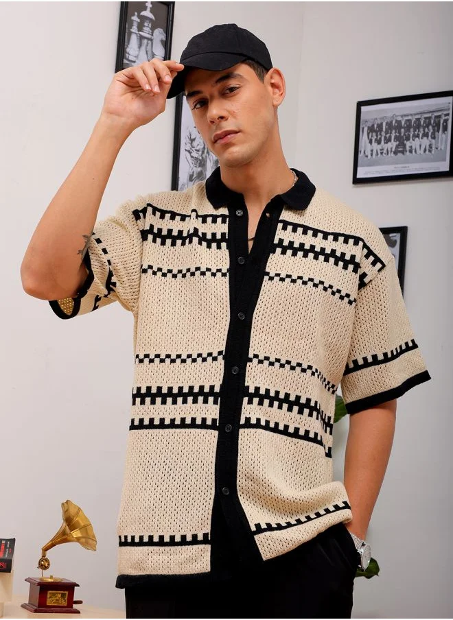 شركة المرآب الهندية Men Relaxed Fit Self Design Half Sleeves Regular collar Casual Shirt