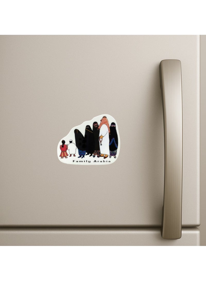Family Arabia Fridge Magnet – Saudi Traditional Clothing Souvenir (MG38) - Image 2