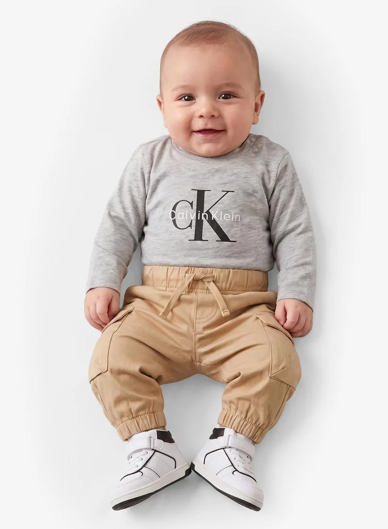 Infant Graphic Crew Neck T-Shirt