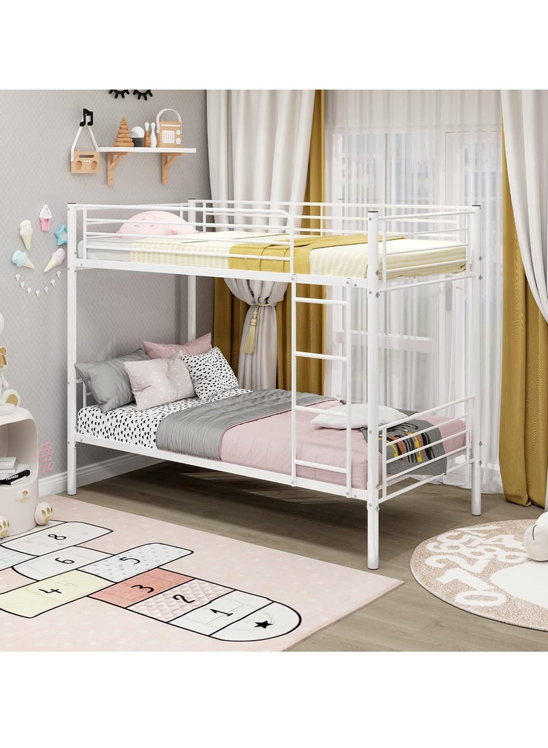 سرير طابقين معدني أبيض بتصميم عصري للأطفال واليافعين