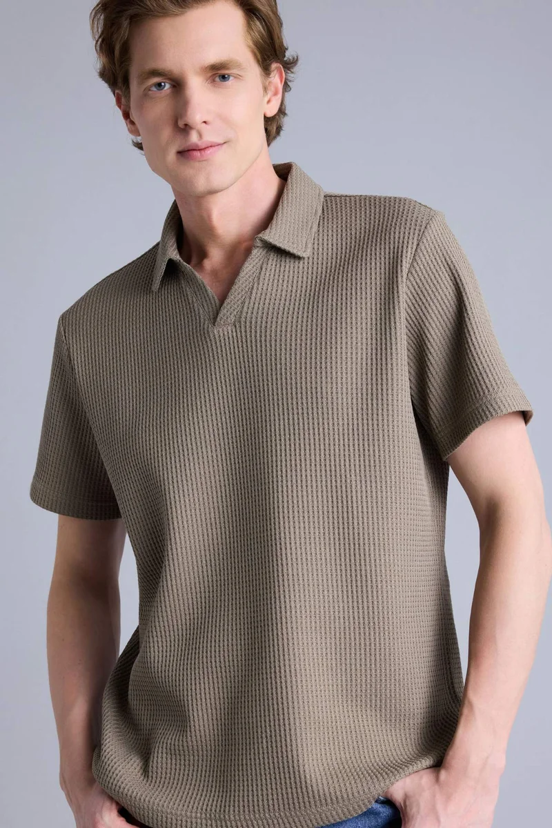 ديفاكتو Regular Fit Short Sleeve Polo T-Shirt