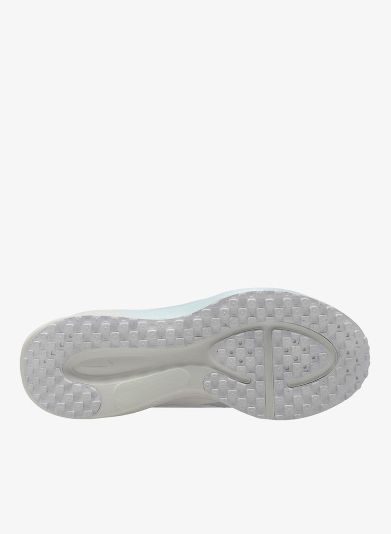 Nike Revolution 8 Easyon - Image 4