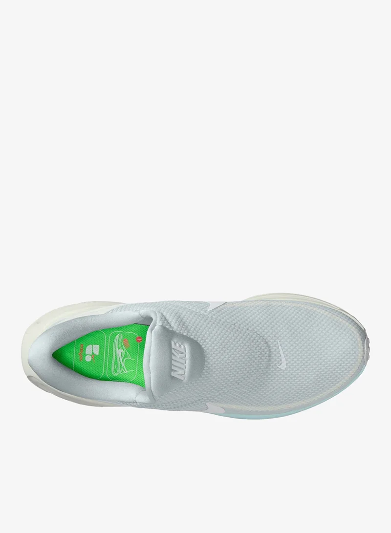 Nike Revolution 8 Easyon