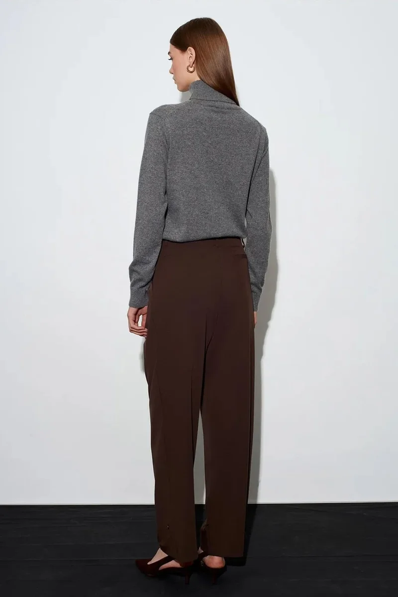 ديلفين DILVIN Women’s High-Waist Wide-Leg Crepe Trousers