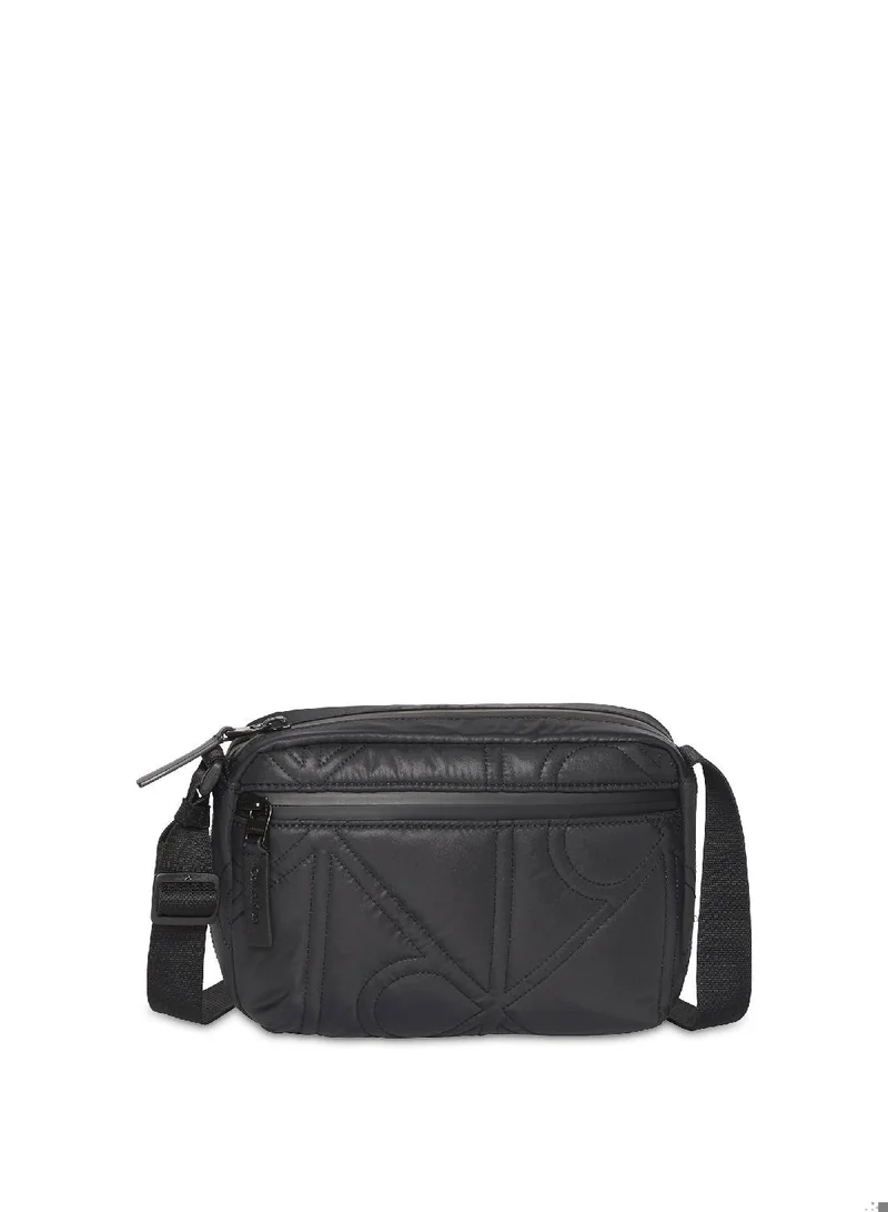 كالفن كلاين حقيبة كاميرا