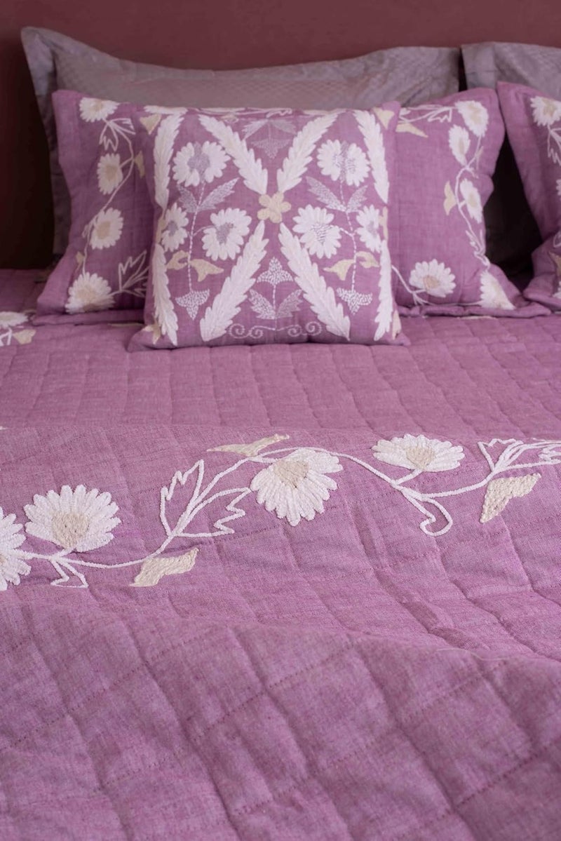 CASA AMI CASA AMI Bailey Bedcover Set 1 bedcover 2 Pillow Covers and 2 Cushion Covers Suitable for King and Queen Beds Quilted and Embroidered Fabric Linen  - Image 5