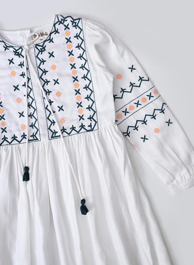BELLA MODA Embroidered Cotton Dress - Image 4