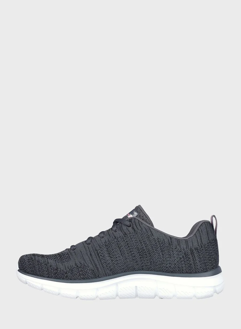 SKECHERS Track