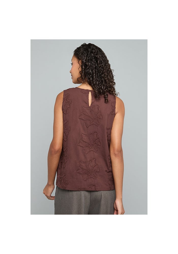 R&B Dori Embroidered Sleeveless Top - Image 5