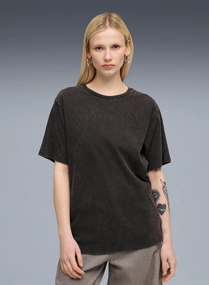 Women's tee Elevated Essentials Acid Wash