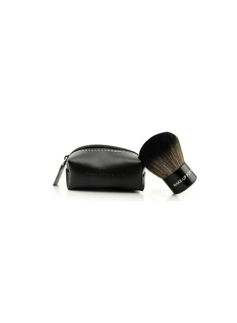 blush brush black