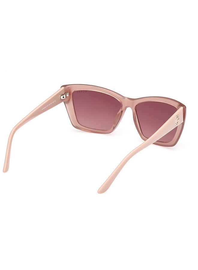 GUESS نظارة شمسية نسائية بتصميم عين القطة مع حماية من الأشعة فوق البنفسجية - GU0009857F55 - مقاس العدسة: 55 مم - Image 5