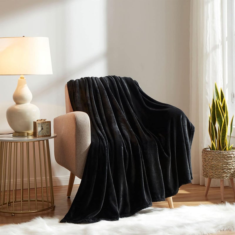 KMUSET Super Soft Throw Blanket Premium Silky Flannel Fleece Throw Size Black Microfiber Lightweight Blanket All Season Use - Image 3