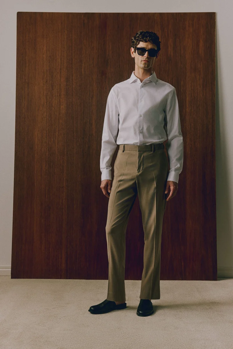 اتش اند ام قميص قطني بقصّة ضيقة