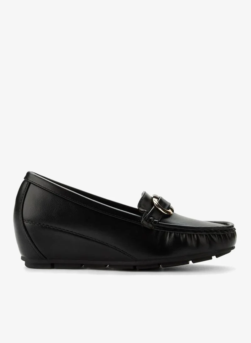 لو كونفورت Loafer With Mettalic Trim