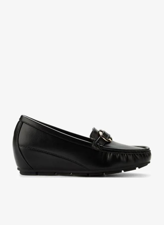 لو كونفورت Loafer With Mettalic Trim