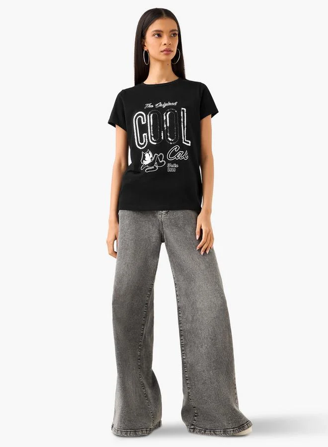 اس بي كاركترز تيشيرت فيليكس ذا كات مزين بياقة دائرية