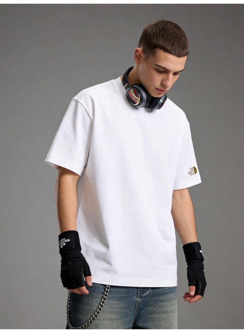 THE NORTH FACE Men's and women's T-shirts with the same style in the north face, high-grade cotton loose short sleeves with golden logo, retro street clothes for men and women. - Image 3