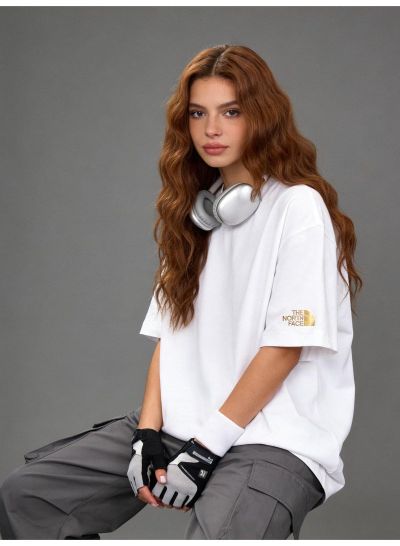 THE NORTH FACE Men's and women's T-shirts with the same style in the north face, high-grade cotton loose short sleeves with golden logo, retro street clothes for men and women. - Image 1