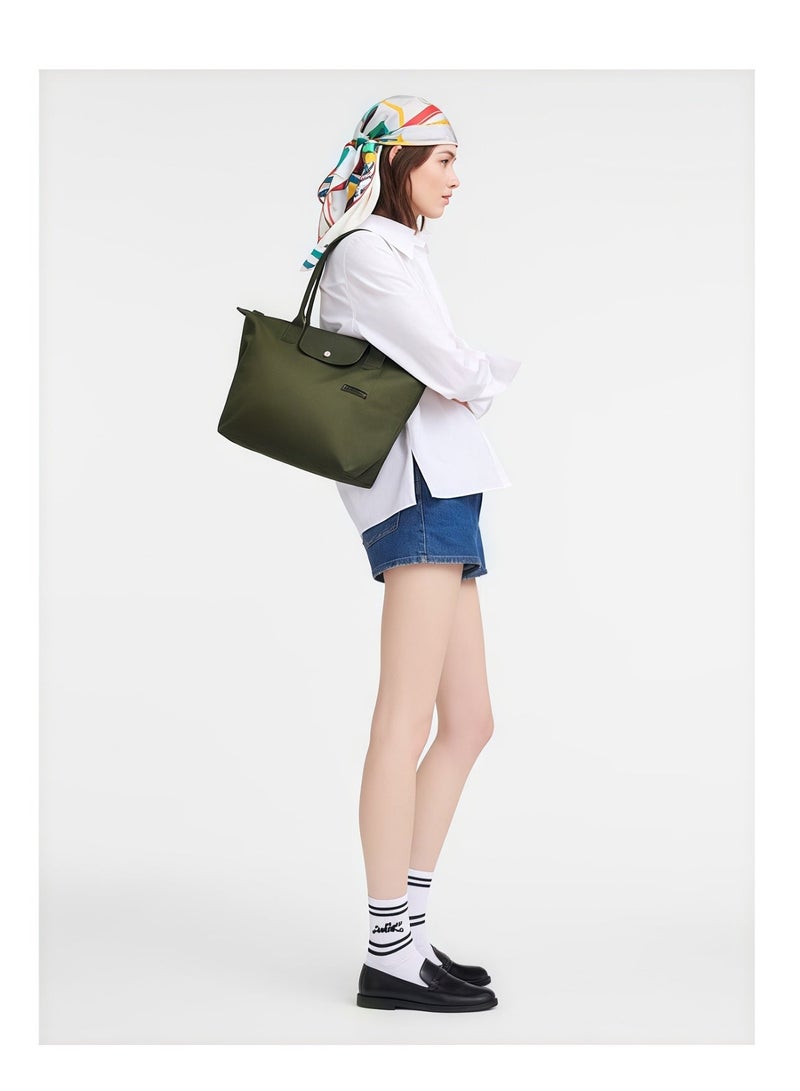 لونج شامب LE PLIAGE GREEN L حقيبة حمل غابة - قماش معاد تدويره حقيبة كتف نسائية - Image 3