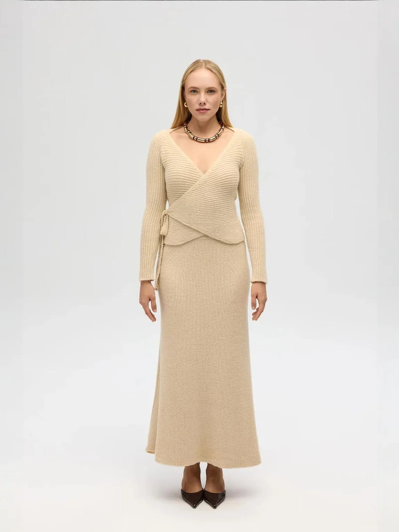 Mai Collection MAI STUDIOS Fluff Tie Up Top-Skirt Set