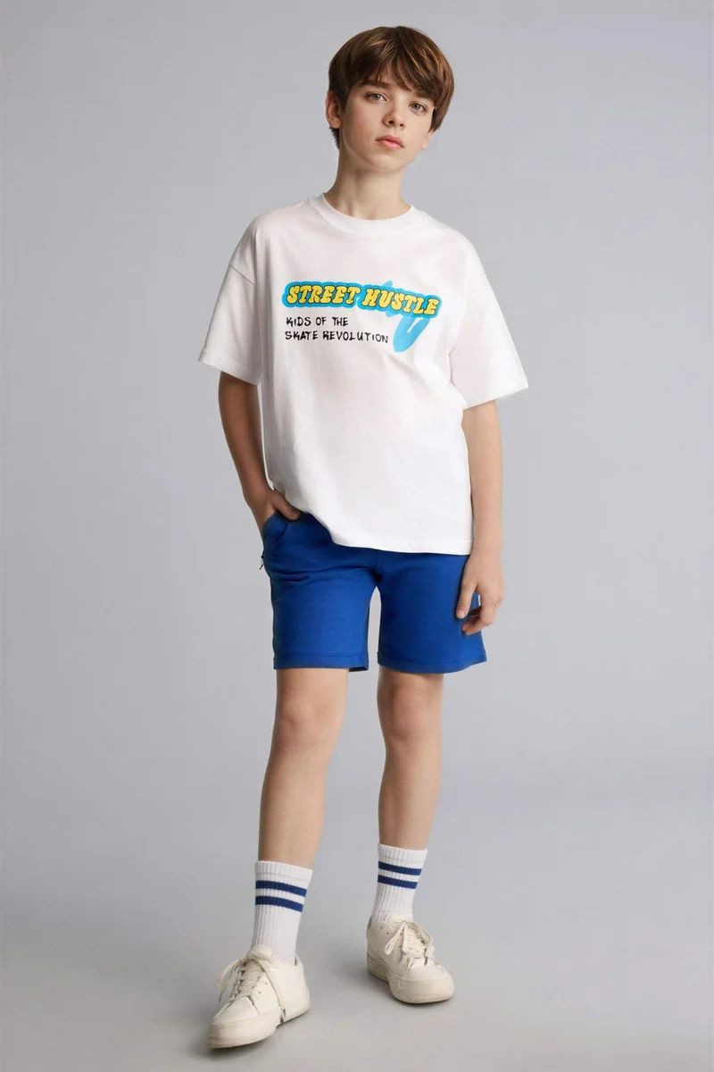 ديفاكتو Boy Oversize Fit Shorts