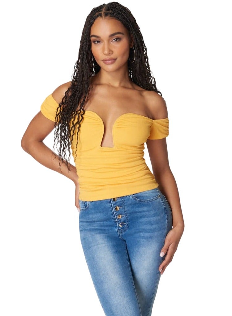 RUCHED CUT OUT COLD SHOULDER KNIT TOP
