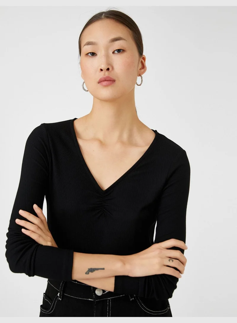 كوتون Long Sleeve Shirred V Neck T-Shirt