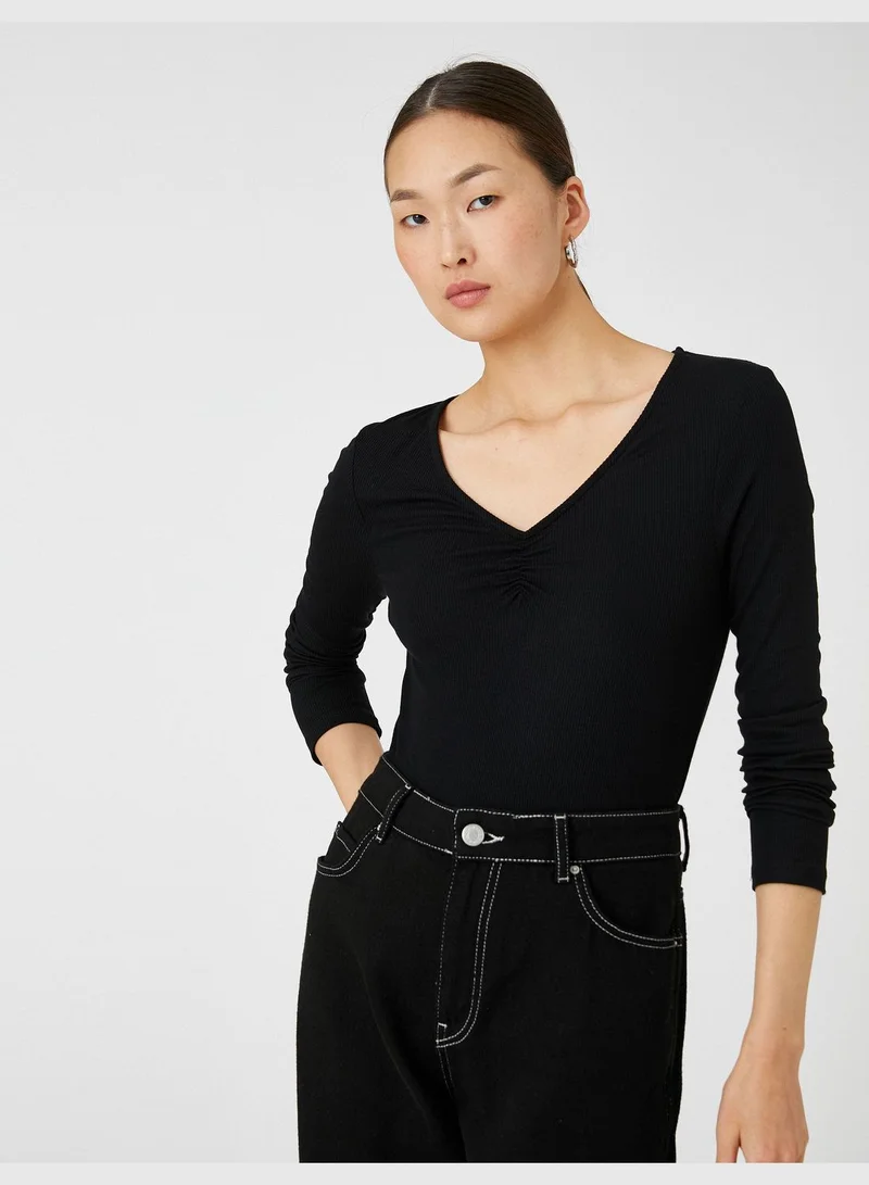 كوتون Long Sleeve Shirred V Neck T-Shirt
