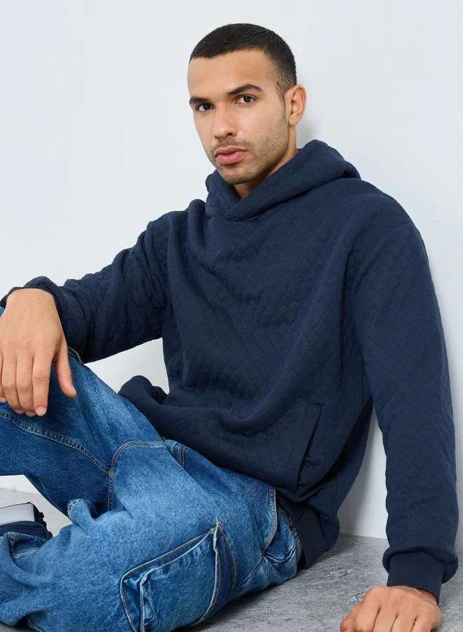 Styli Men Navy Quilted Look Oversized Hoodie
