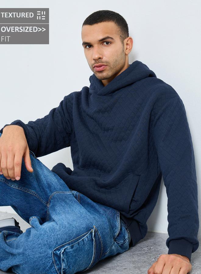 Styli Men Navy Quilted Look Oversized Hoodie - Image 1