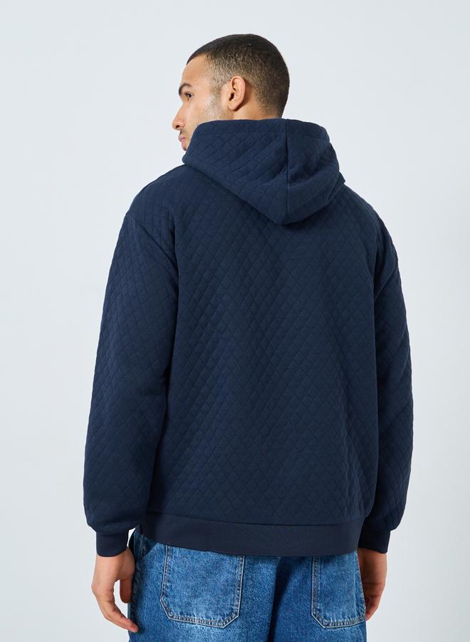 Styli Men Navy Quilted Look Oversized Hoodie - Image 5