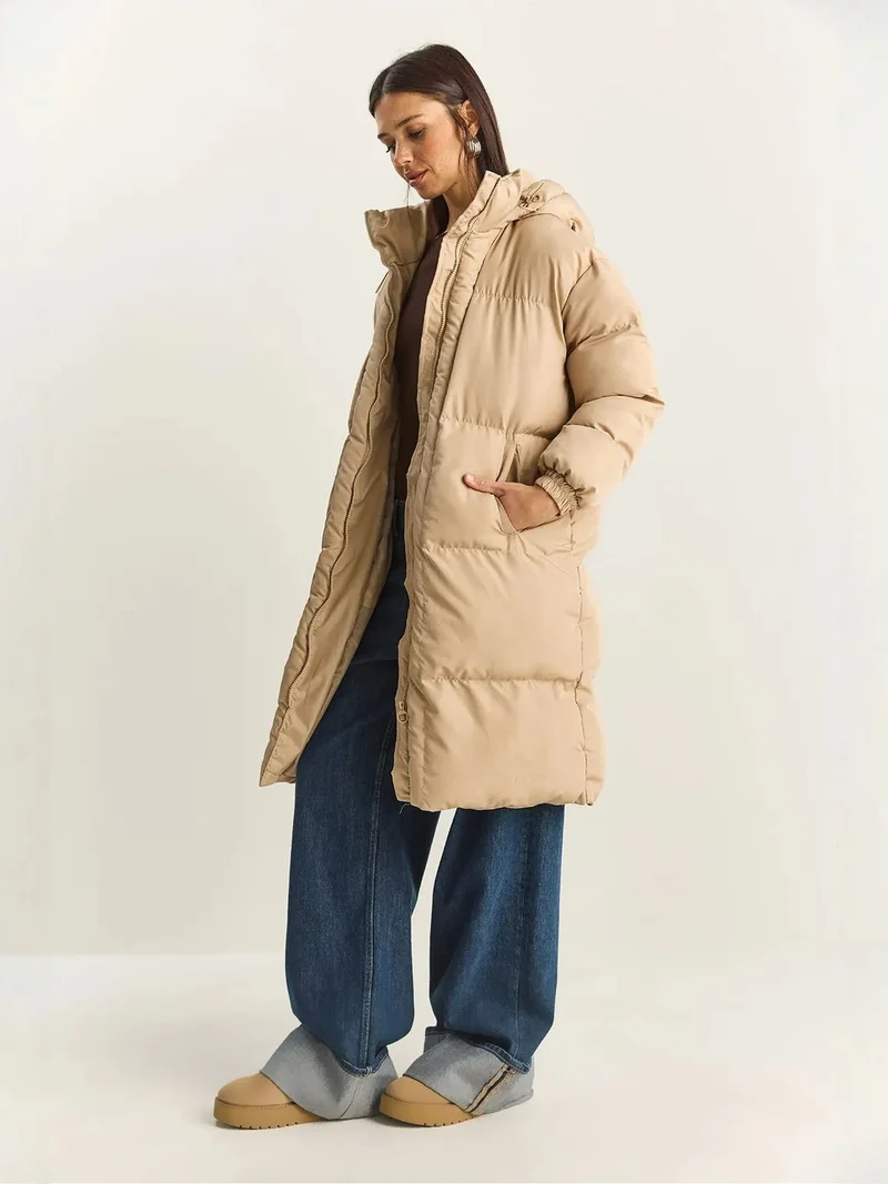 Bianco Lucci LUCCI Hooded Long Sleeve Puffer Jacket with Pockets