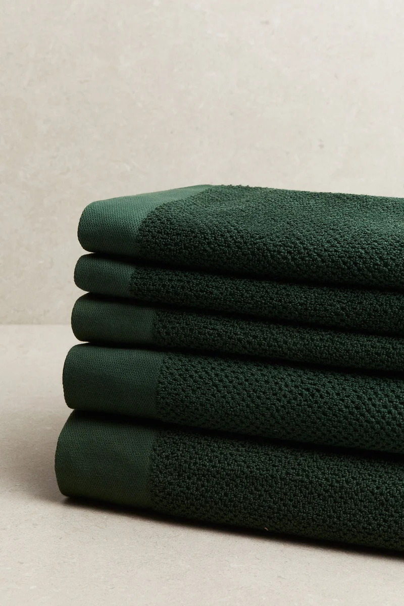 H&M Cotton terry bath towel