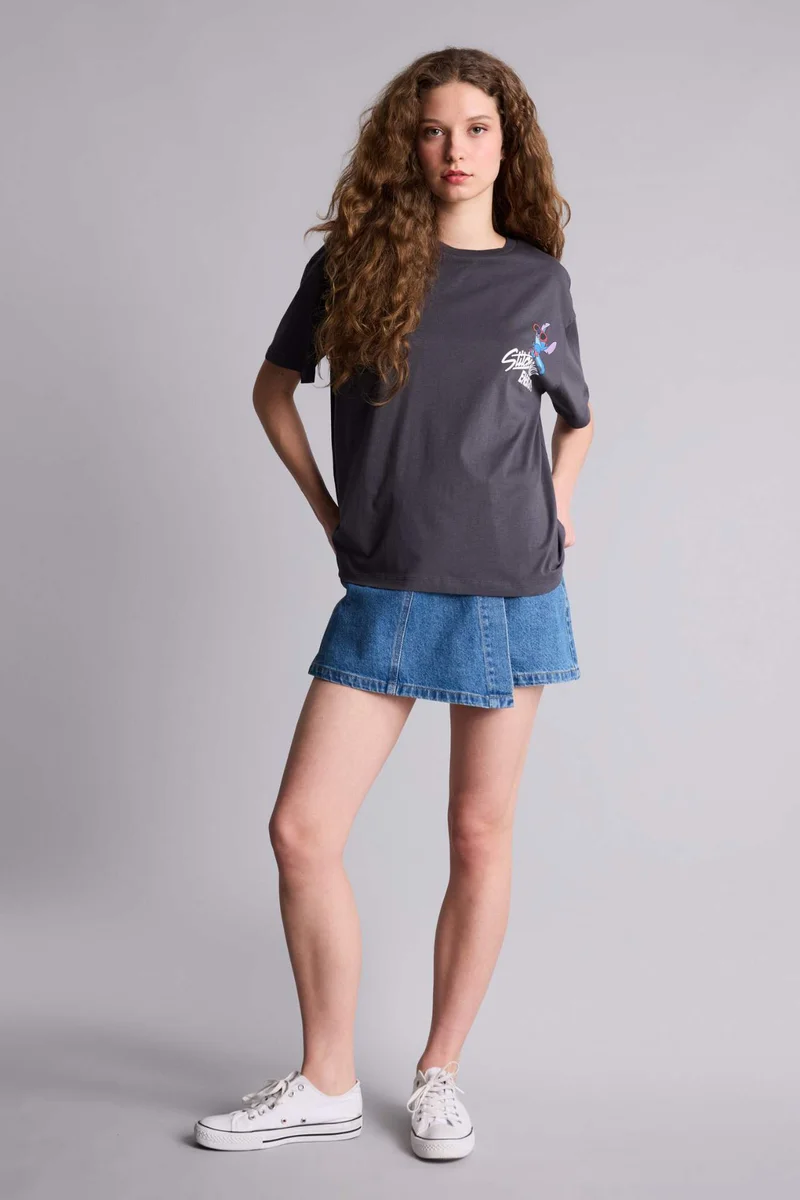 ديفاكتو Disney Lilo &amp; Stitch Back Print Oversize T-Shirt