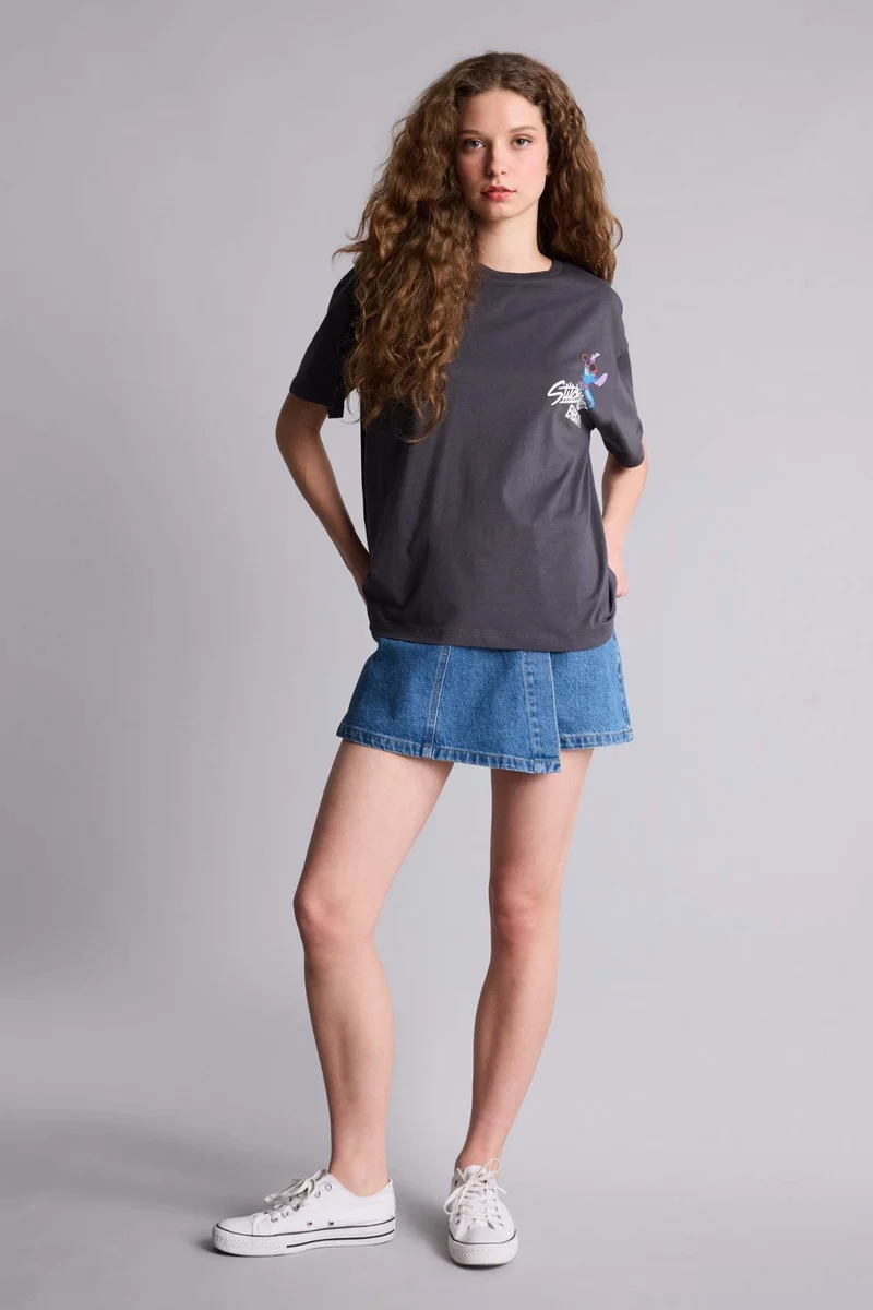 Defacto Disney Lilo &amp; Stitch Back Print Oversize T-Shirt