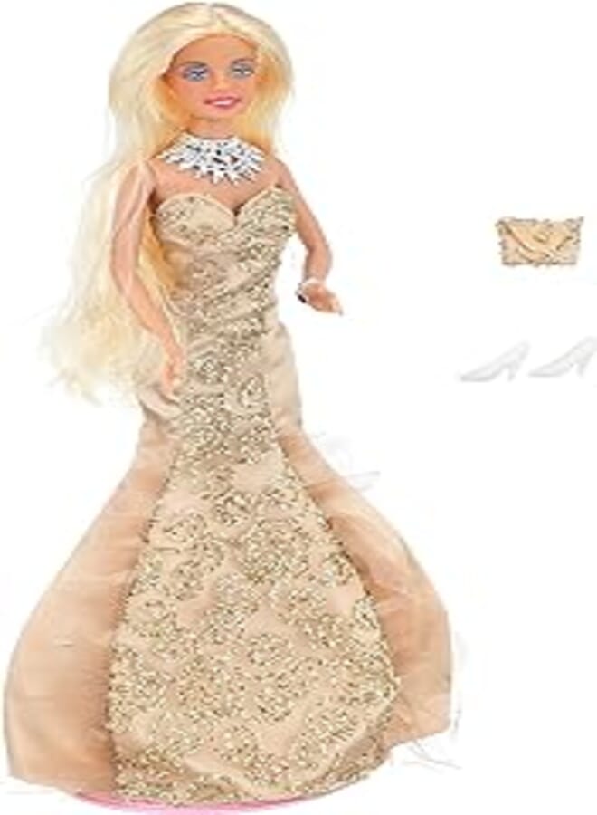 Carol defa lucy doll 8270 +3y