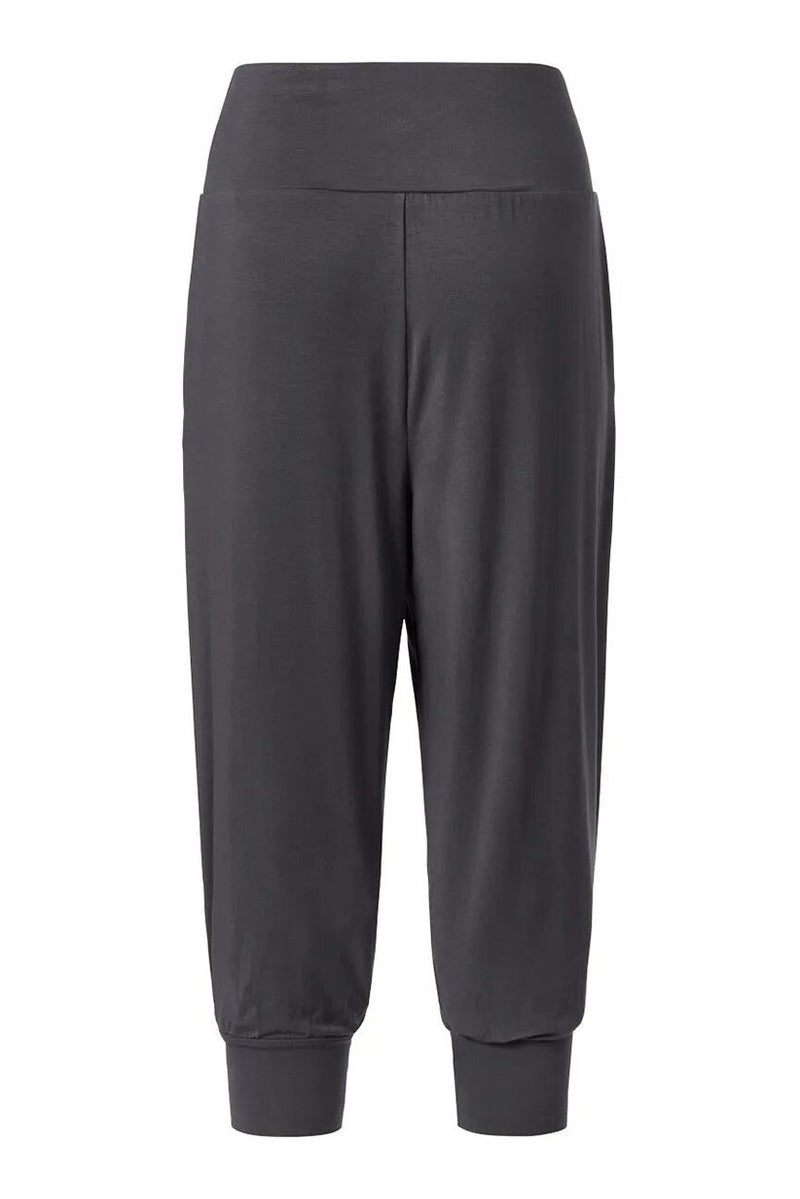 Tchibo سروال يوغا رياضي نسائي مقاس 3/4، رمادي داكن - Image 3