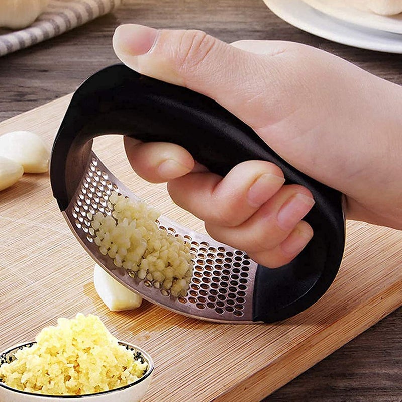 IndMART IndMART Stainless Steel Garlic Press Crusher Kitchen Chopper Dishwasher Safe MultiFunction Manual Curved Grinding Slicer Presses Cooking Gadgets Tool Dough and Peeler Black - Image 3