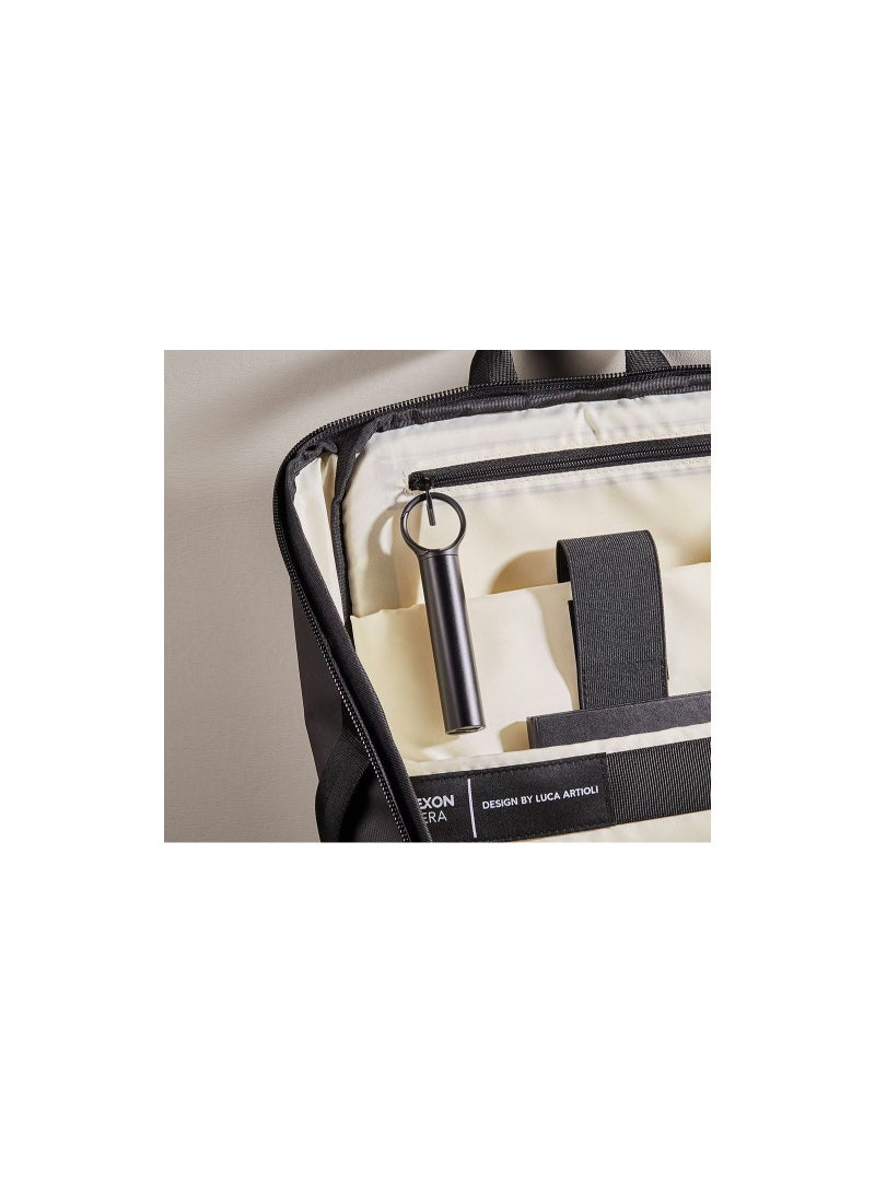 LEXON Nomaday LED Power Bank With Built In Hook Handle + 2 Ports USB A And USB C - Image 5